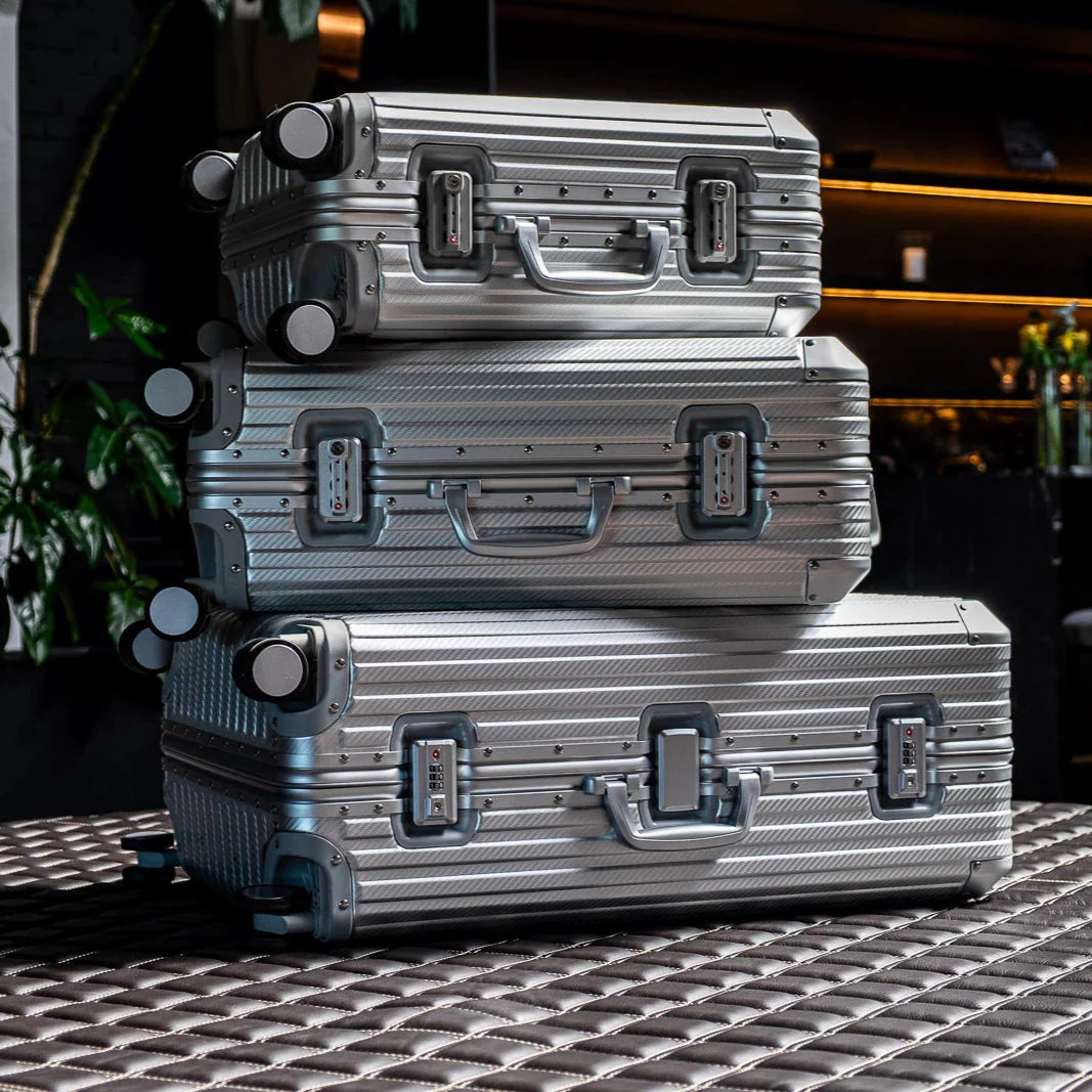 VOGAYO ALUMINIUM CASE